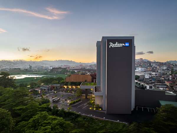 Radisson Blu Hotel, Antananarivo Waterfront - Tap to explore photos
