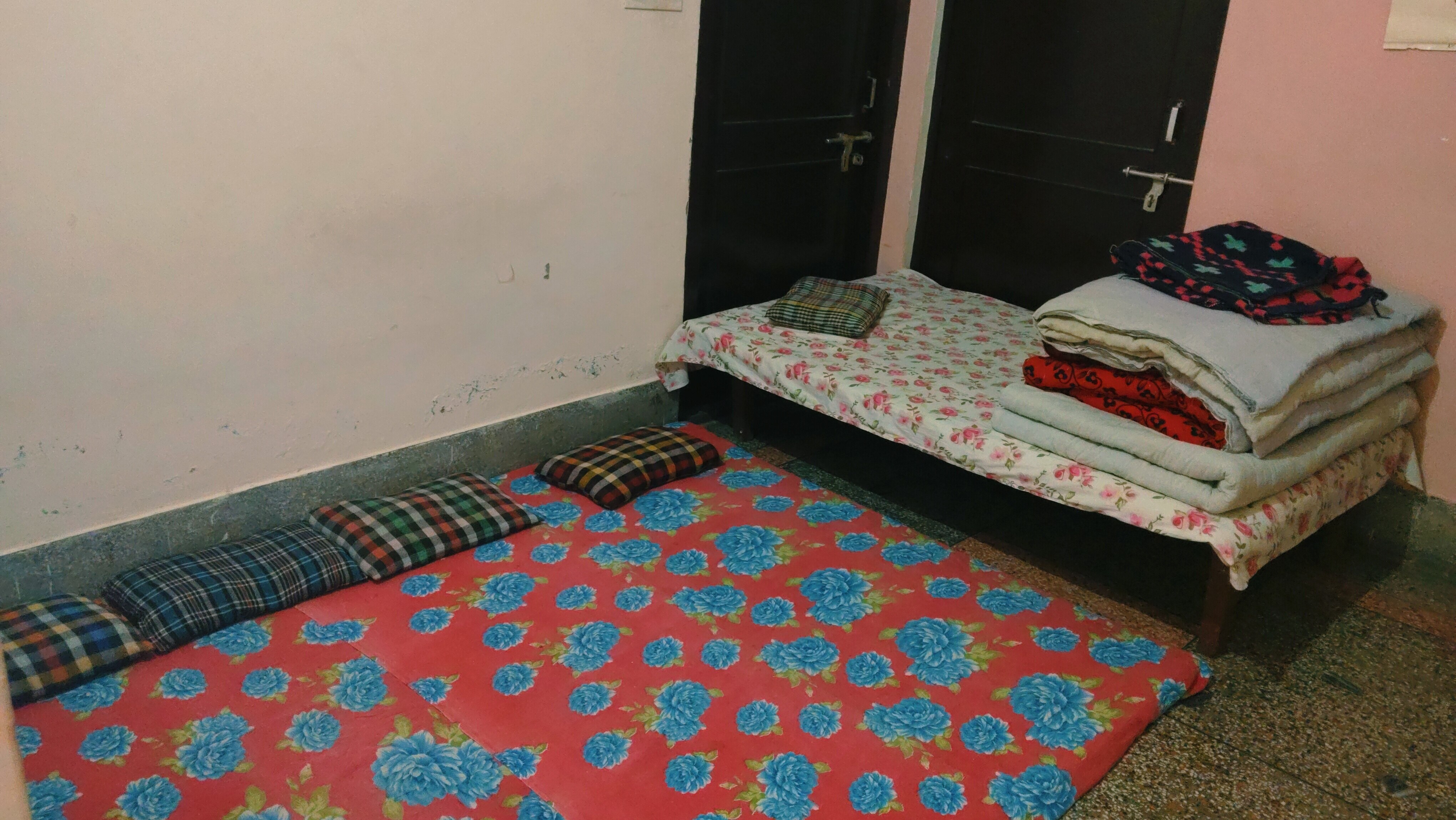 Raghuvar homestay - Tap to explore photos