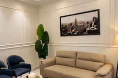 Pepper Stayz | Golf Course Rd/Cyber City, Gurgaon