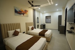 Ace Inn Hotel, Kalmeshwar