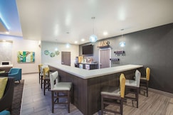 La Quinta Inn & Suites by Wyndham Tulsa Broken Arrow, Tulsa