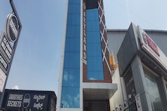 SKYLAND INN, Chikmagalur