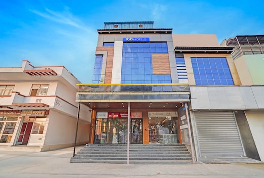 FabHotel KR Inn