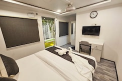 Astha Home - Shared Pool Room, Thane