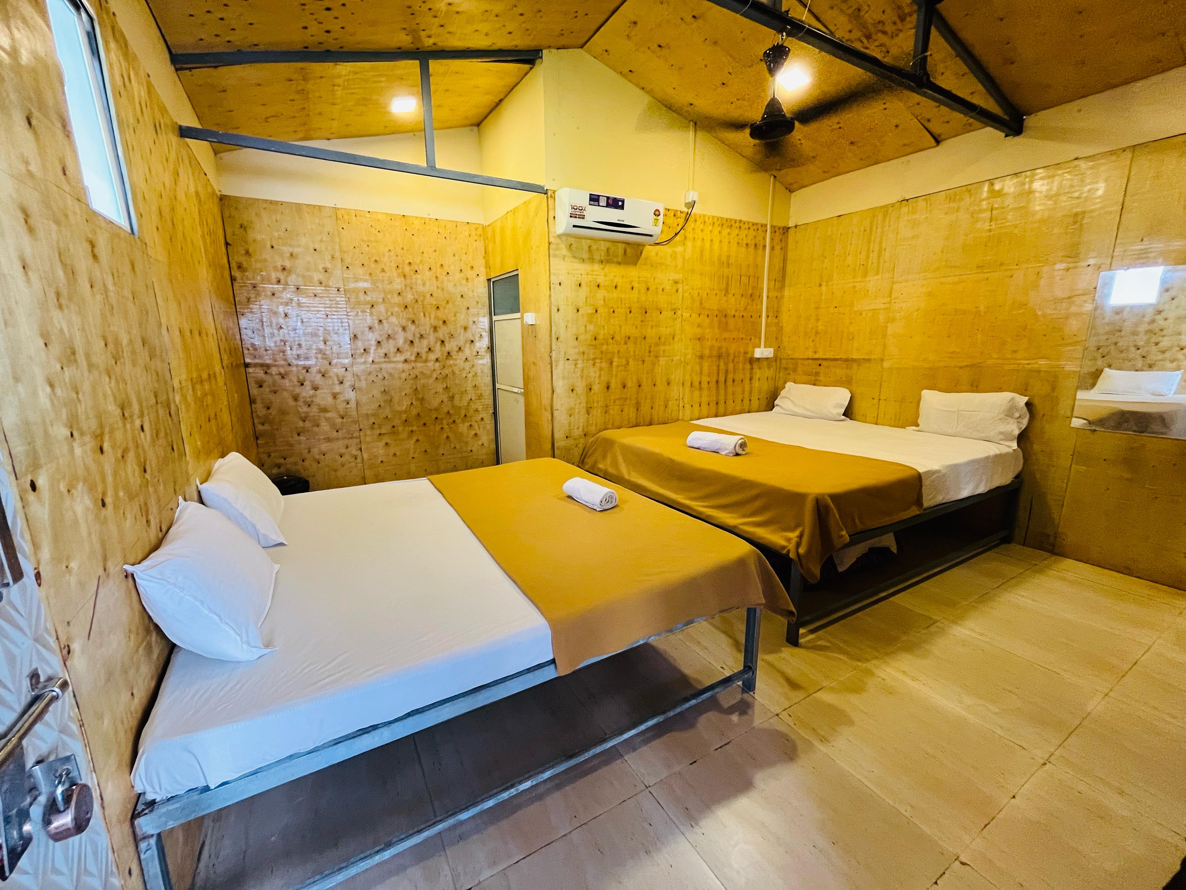 COCONUT COASTAL VILLA & COTTAGE 3