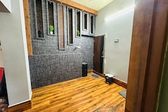 SAUBHAGYA NIVAS HOME STAYY, Malda