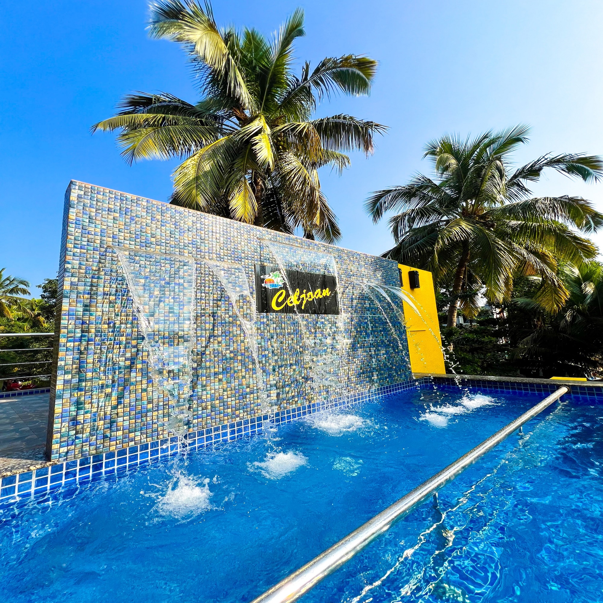 Hotel Celjoan Beach Resort, Goa