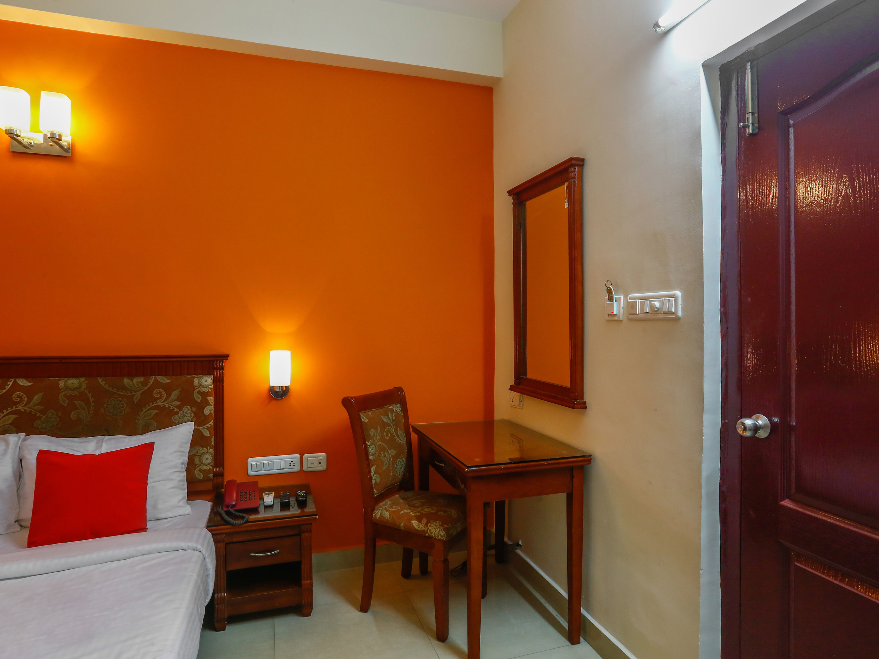SAI NALAM GUEST INN - Tap to explore photos