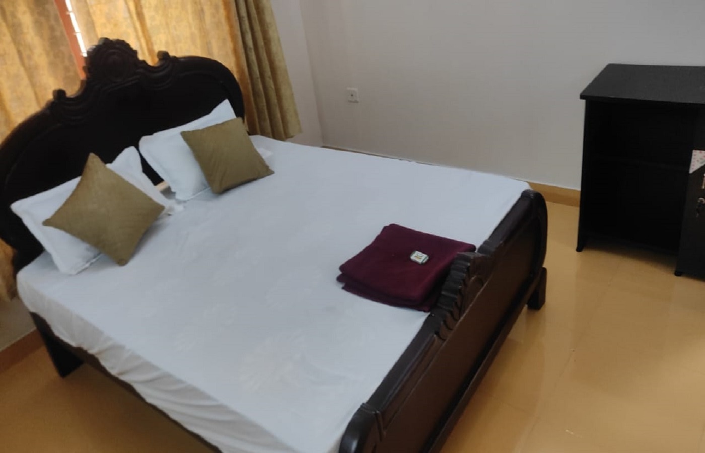 Star Home Rooms, Calicut - Tap to explore photos