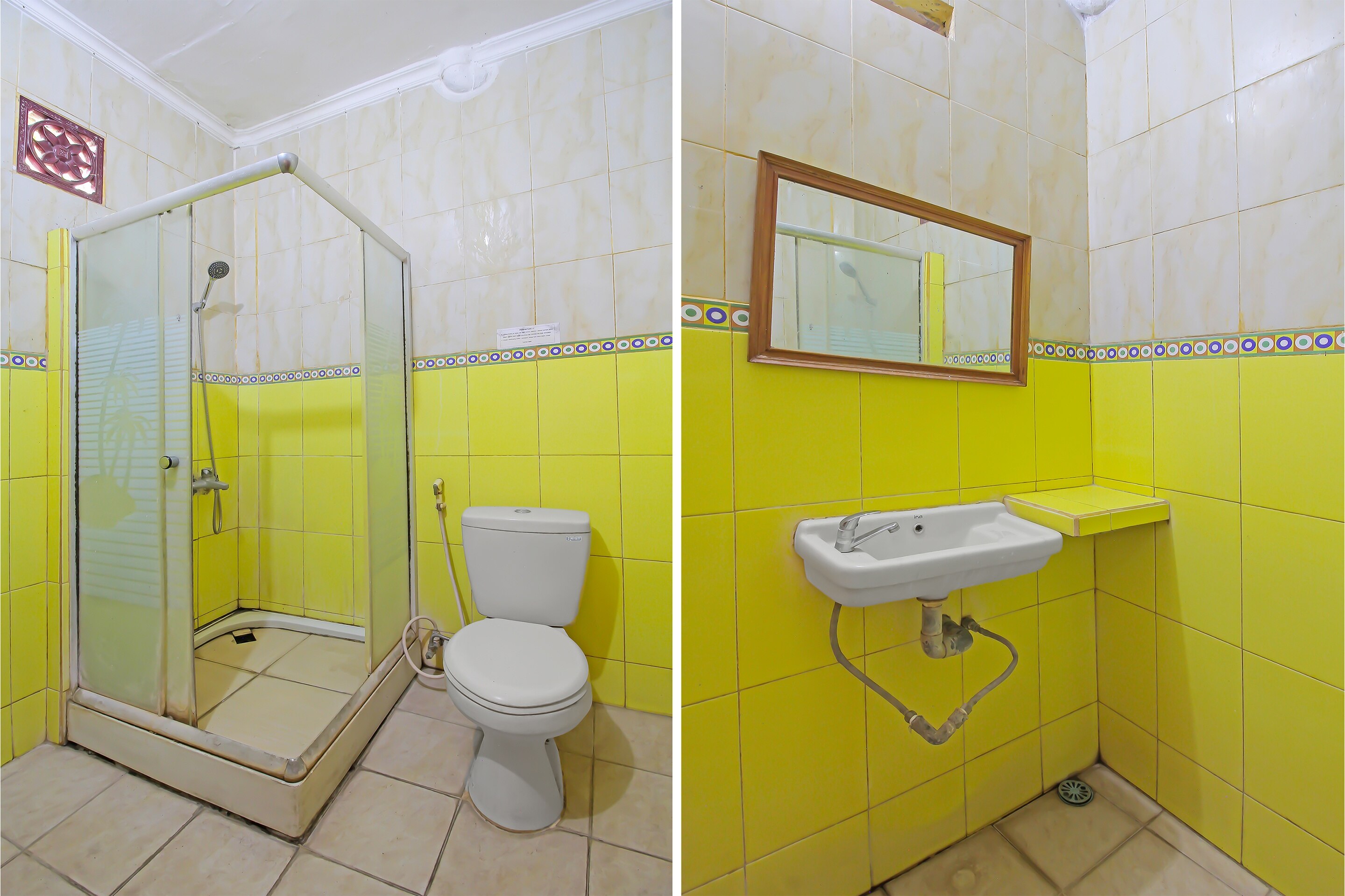 OYO 1984 Hotel Istana Family Syariah - Tap to explore photos