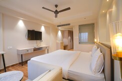 Hotel Square 36, Kota