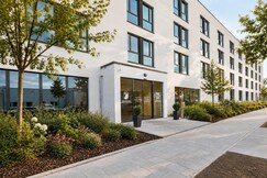 Super 8 by Wyndham Munich City North, ميونخ