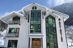 The Pine Tide, Pahalgam