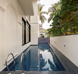 Swimming Pool 1
