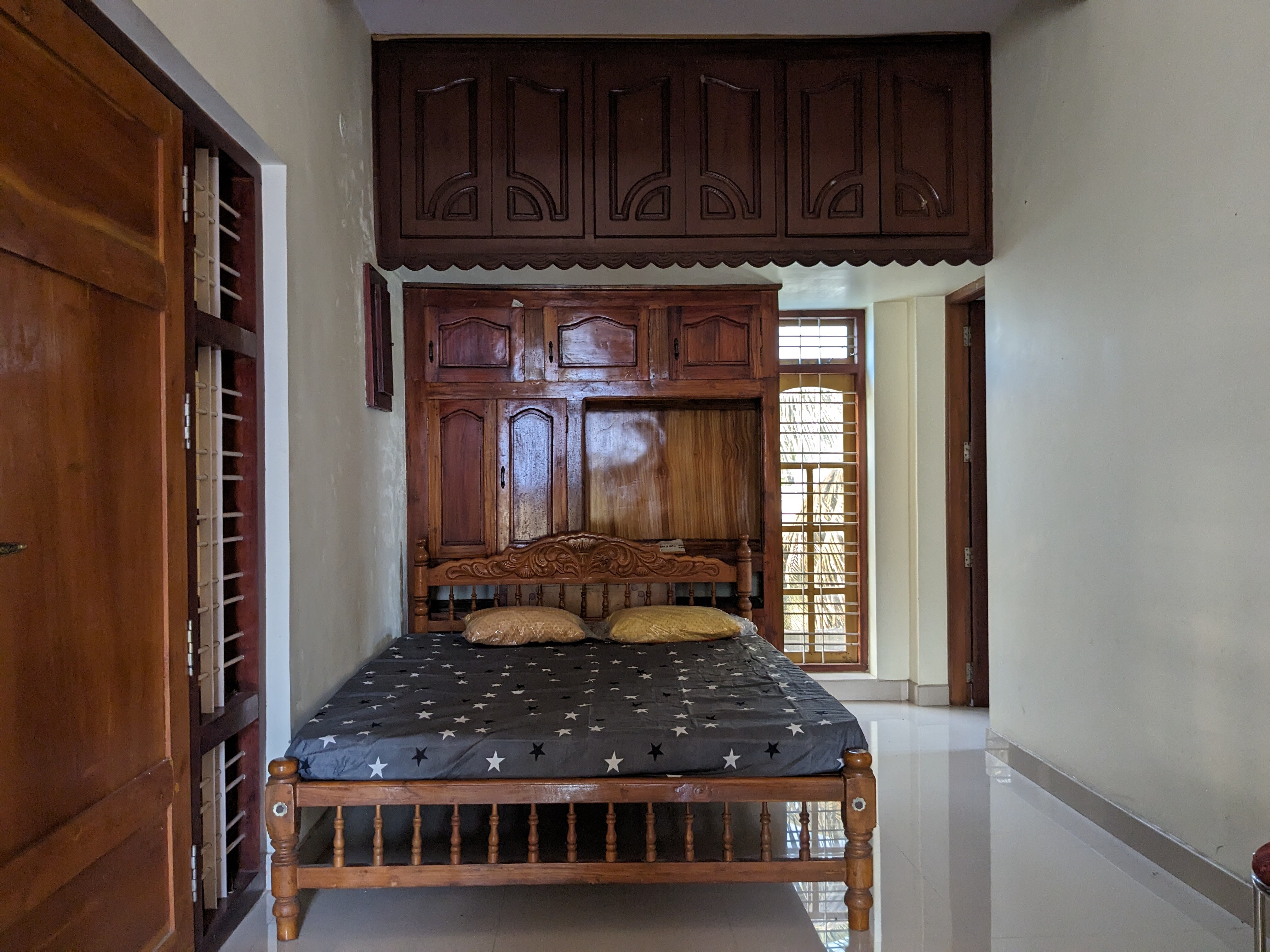 S V HOMESTAY - Tap to explore photos