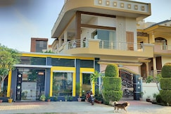 THE Hidden Leaf Homestay, Jim Corbett (Ramnagar)