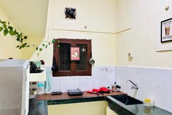 De Kashish Cozy 1BHK Stay, Sonapur