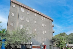 Super Townhouse Rohini Sector 18 Formerly Relic Stay, Delhi