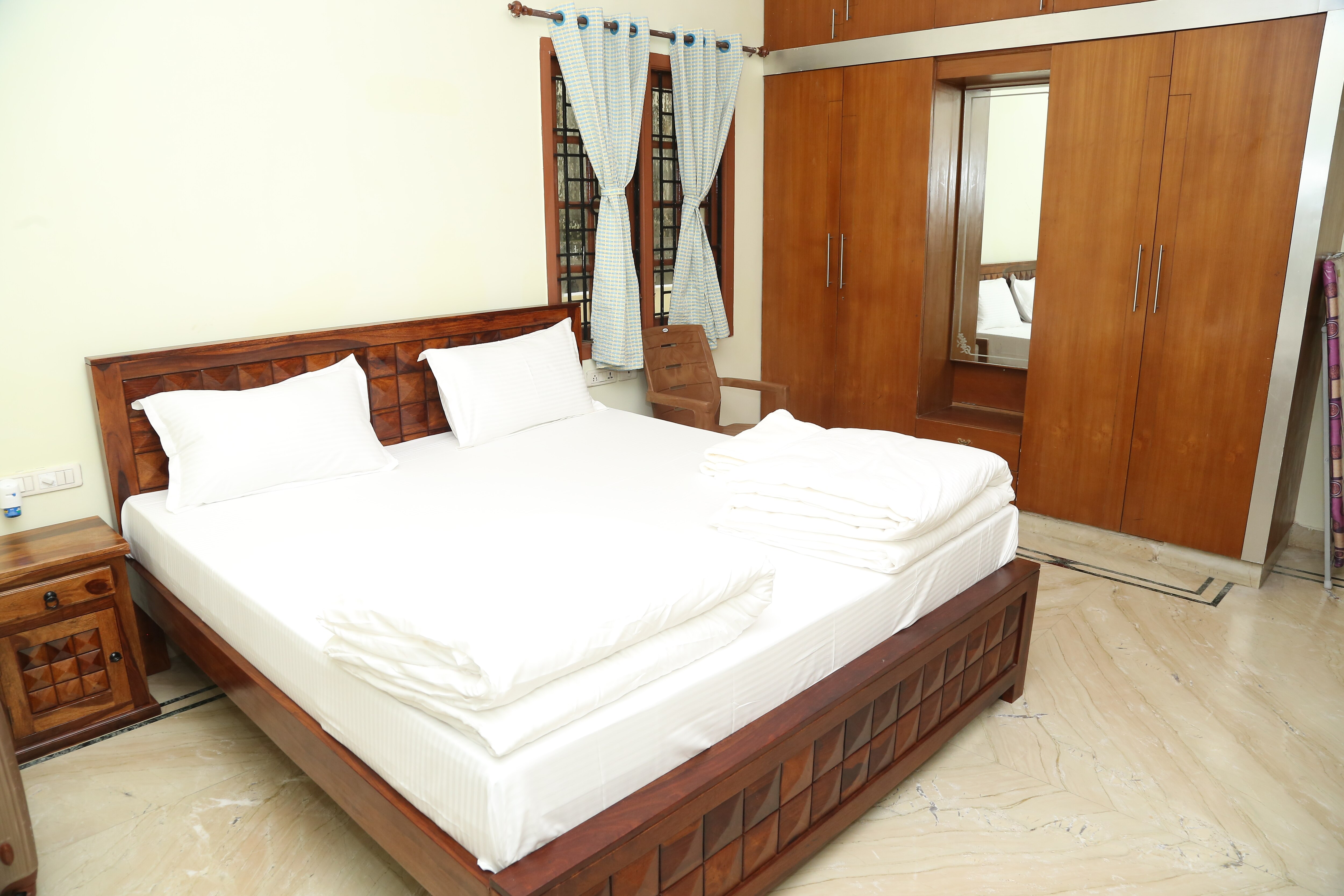 Lovely 3BHK Bungalow Apartment  The Nest - Tap to explore photos