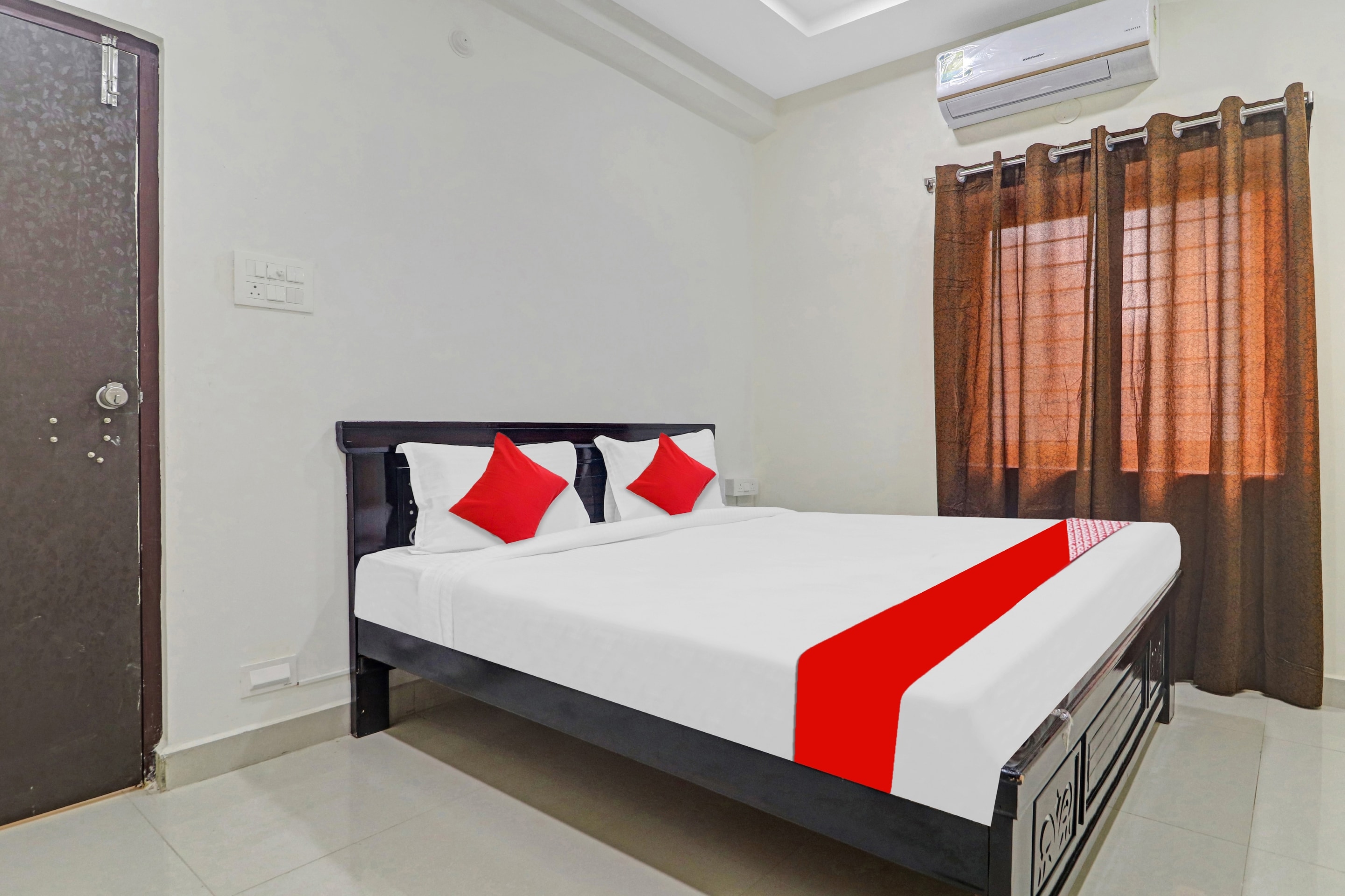 Hotel O Ayyappa Residency - Tap to explore photos
