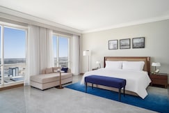 Fairmont Dubai, Dubai