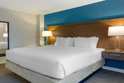 Staybridge Suites CALGARY AIRPORT, an IHG hotel, Calgary, Alberta