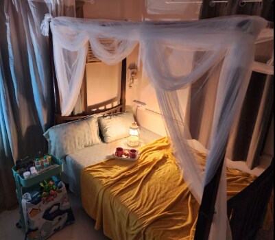 Studio Holiday ( bandra west )