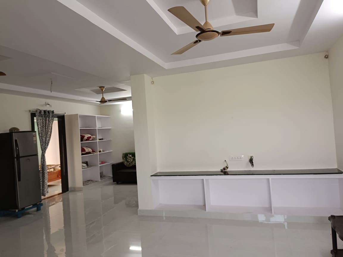 MSR Guest House - Tap to explore photos