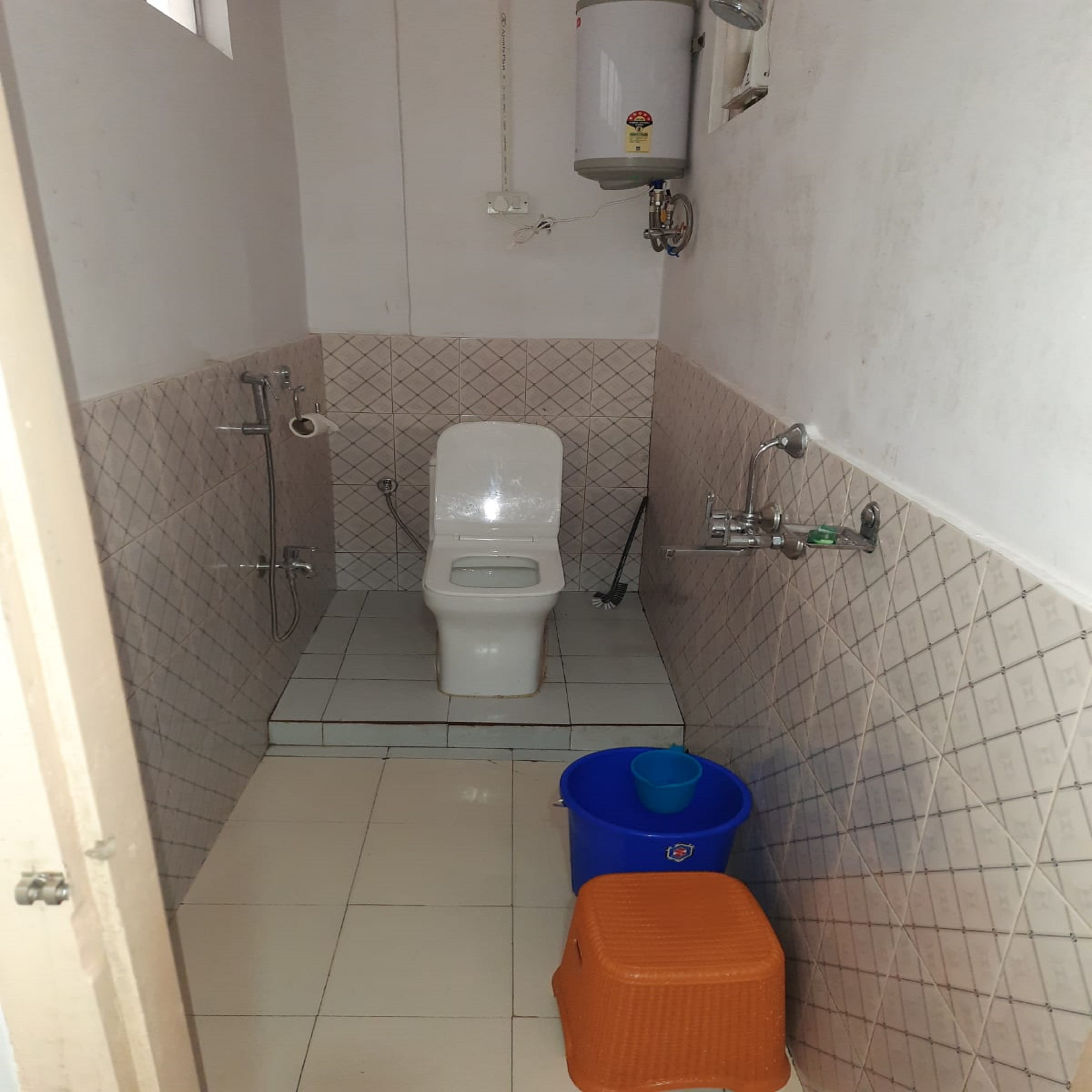Lalit Homestay . - Tap to explore photos