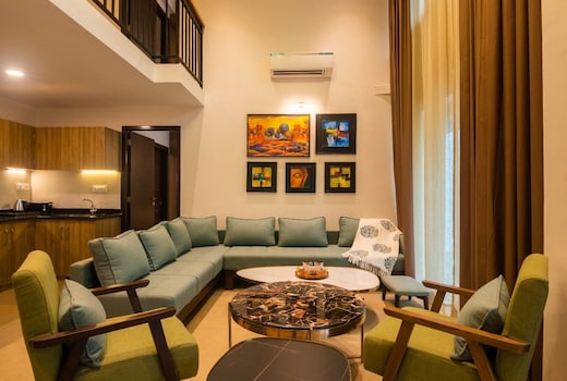 Jade 4BHK Private Pool Villa by Le Pension Stays