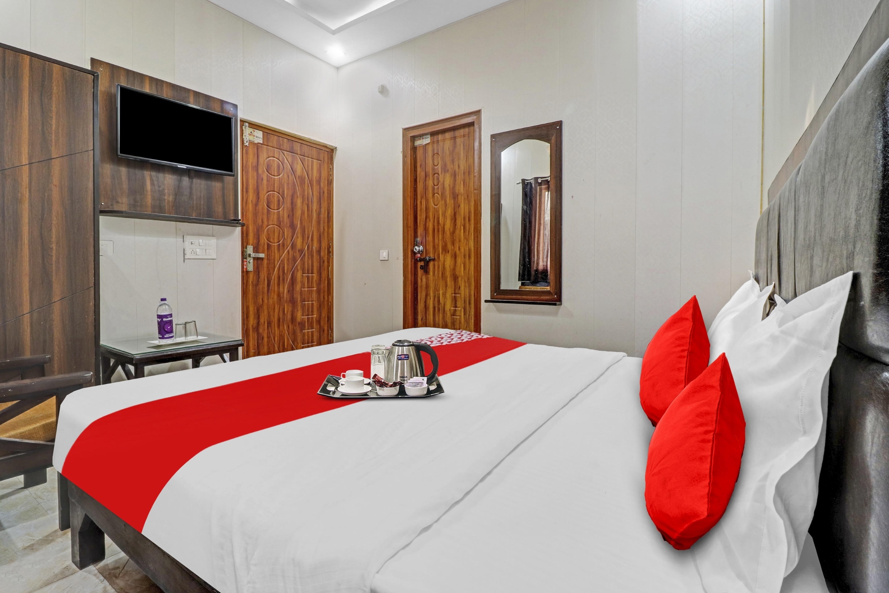 HOTEL O LAXMAN GRAND - Tap to explore photos