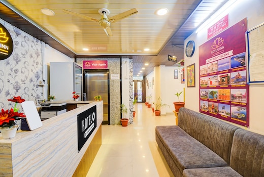 Hotel O Mahaveer Tower