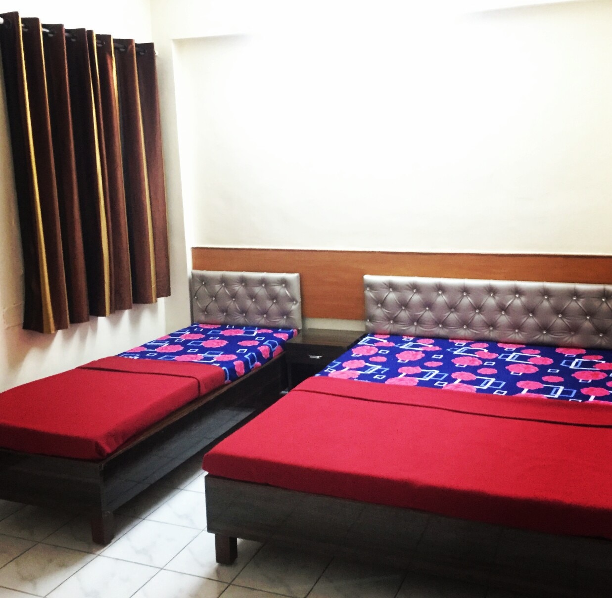 TRIPLE 3 BED NON-A.C ROOM 1