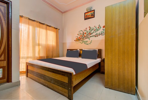 Hotel O Asian palace near jalmahal amer jaipur city