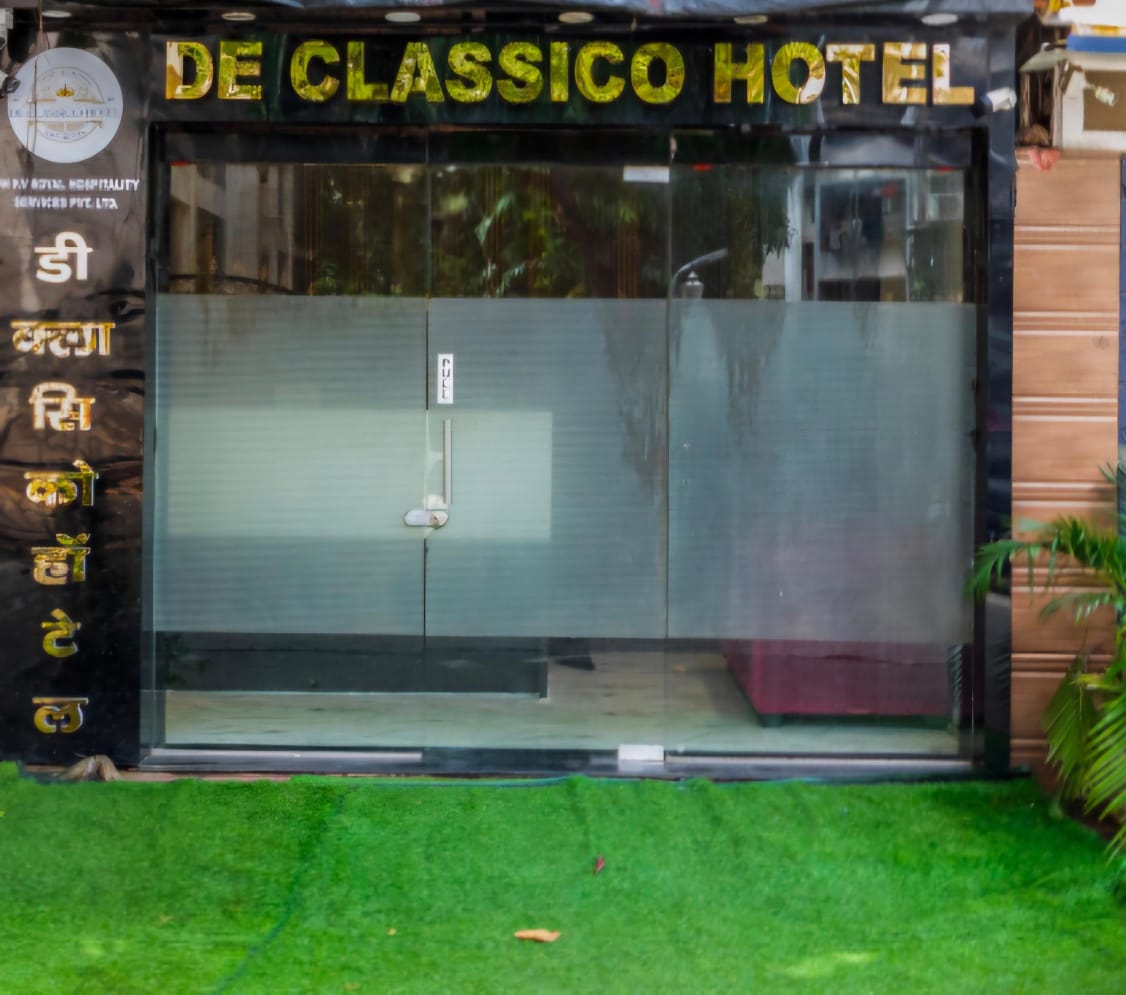 De Classico Hotel - Tap to explore photos
