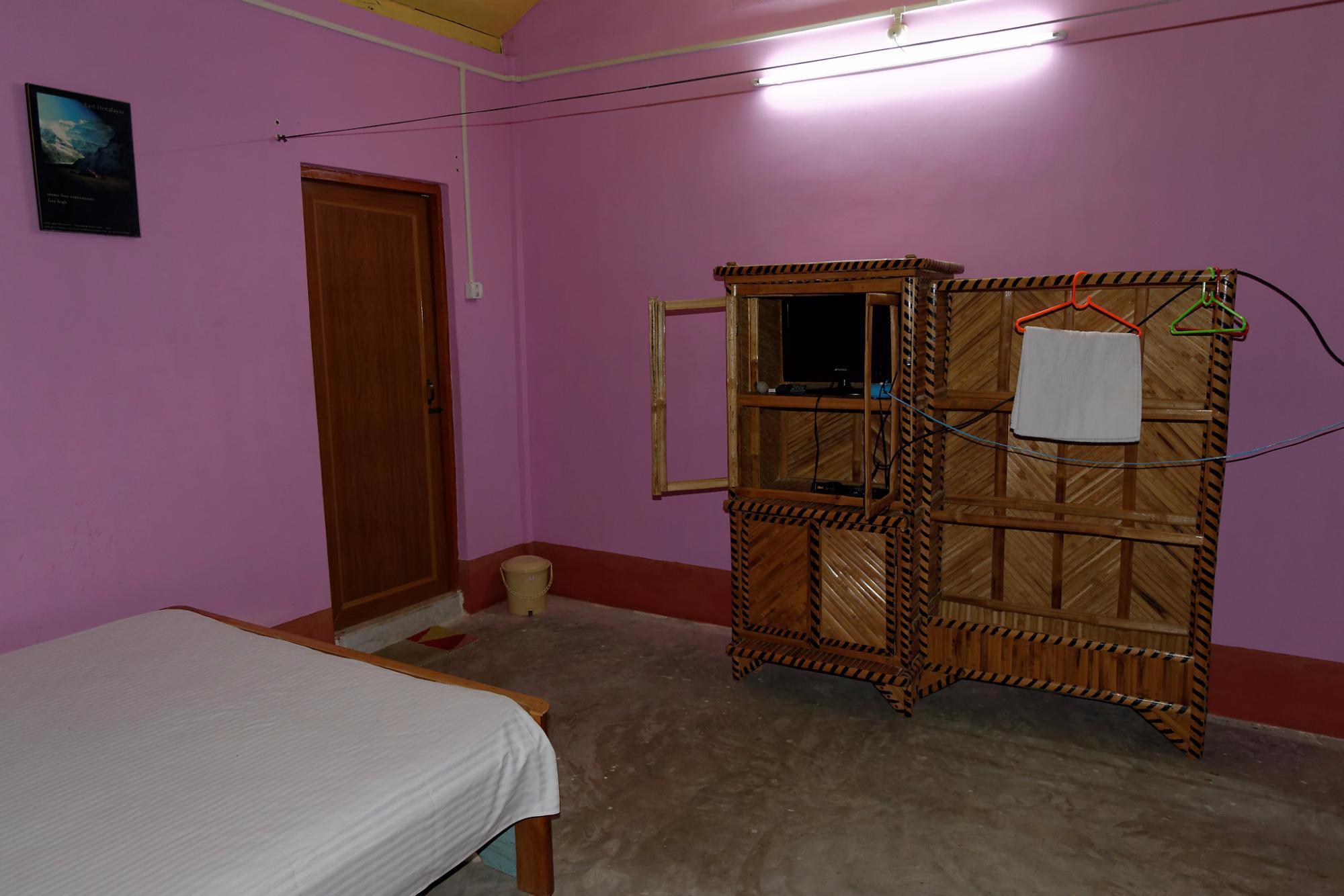 Dreamlaya Homestay - Tap to explore photos