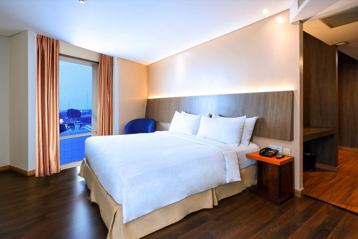 Aston Palembang Hotel & Conference Center - Tap to explore photos