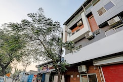 Hotel O Rose Valley Bhawarkuan Square Bus Stop, Indore