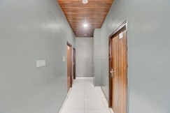 SPOT ON by OYO Isshu Hotel And Restaurant, Bulandshahr