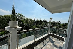 Choudhury's Stay, Bongaigaon