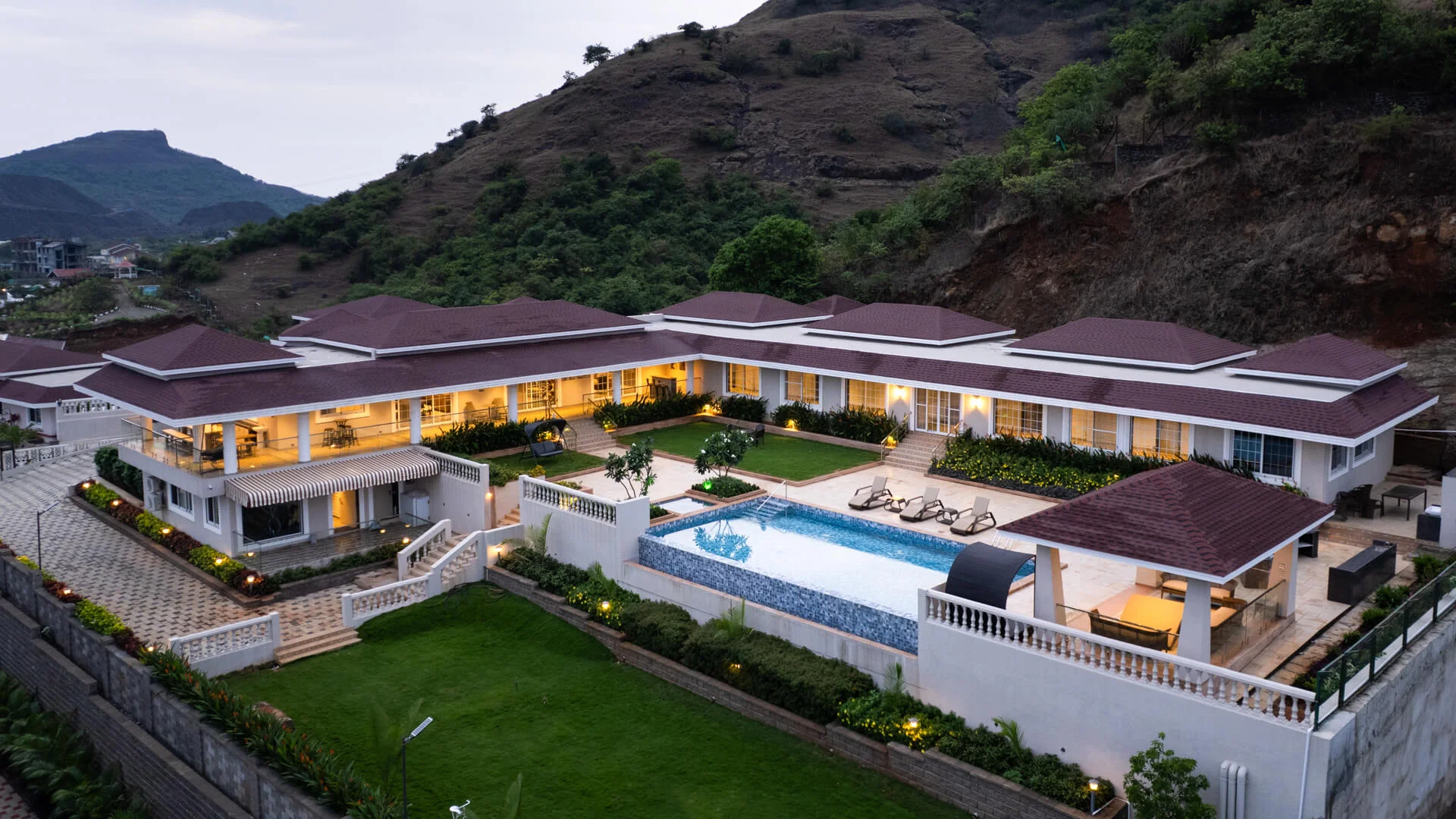 LohonoStays Sorrento Villa 7, Lonavala