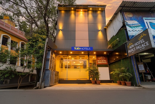 Via New Prince Palace