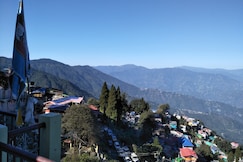 Himchuli Homestay || Valley View Rooms, Darjeeling