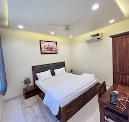 Room 108