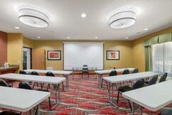 Best Western Plus Denton Inn & Suites, Denton