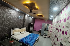 TRIDEV RESTAURANT AND BANQUET HALL, Muzaffarpur