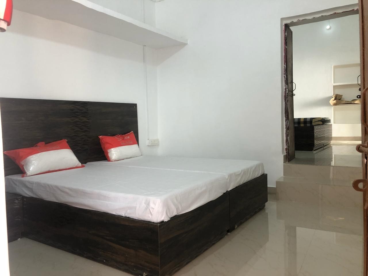 Maharaja Home stay - Tap to explore photos