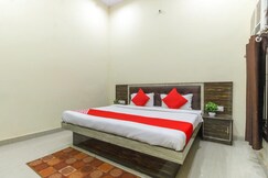 Hotel Natraj Inn, Varanasi