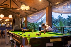 Madpackers Goa (Anjuna) | Pool Table & Bar, Goa