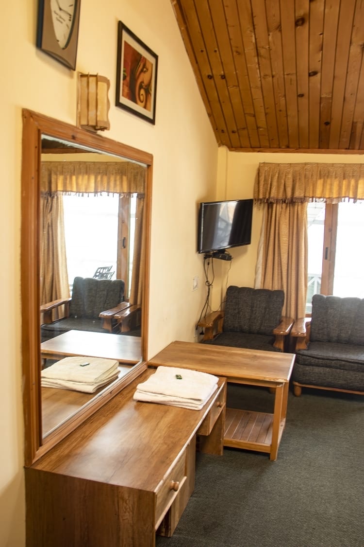 Dharma Galaxy Guest House - Tap to explore photos